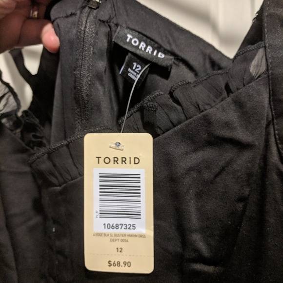 NWT Torrid Handkerchief Dress - Picture 6 of 8